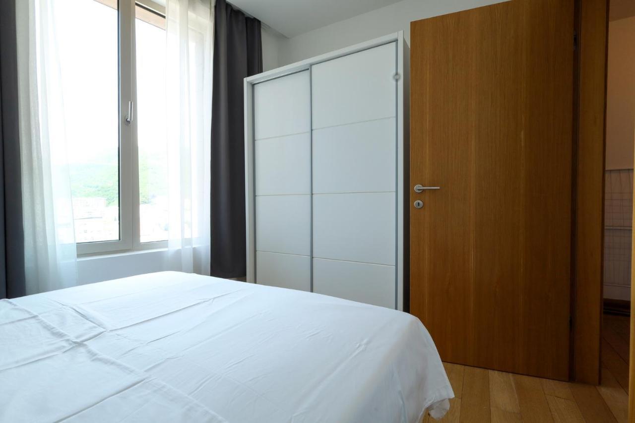 Status Wow Apartament