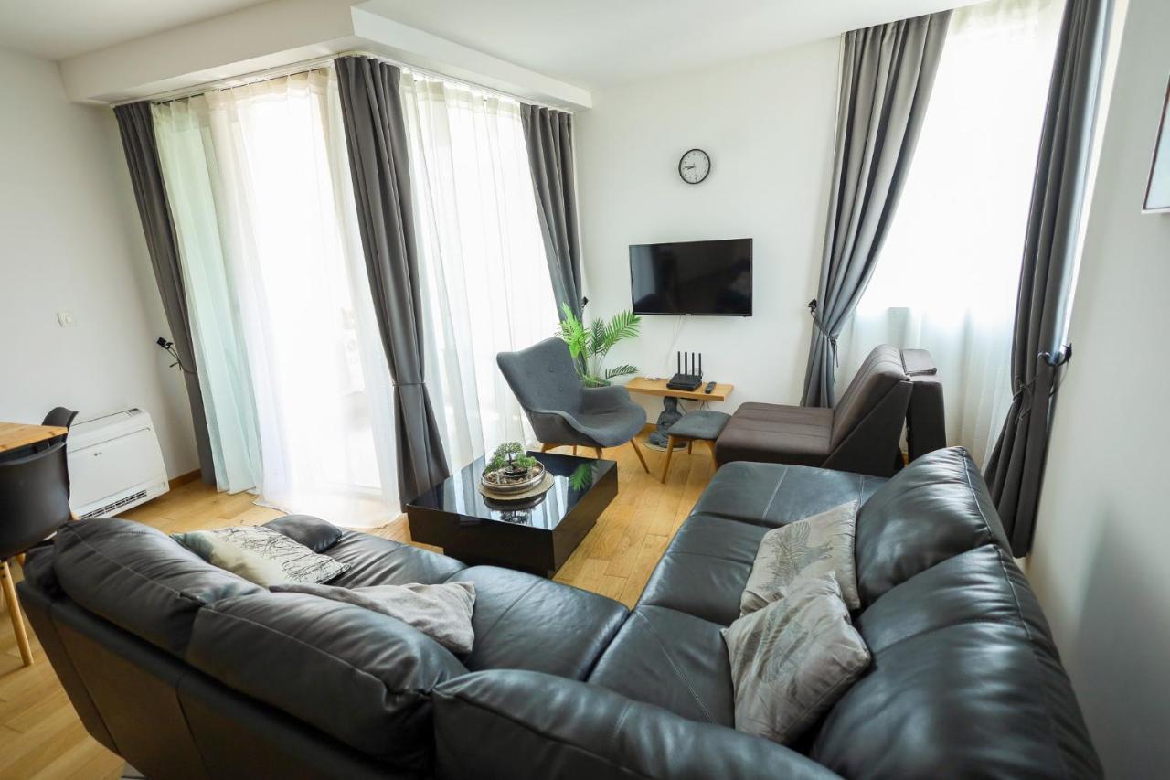 Status Wow Apartament Budva
